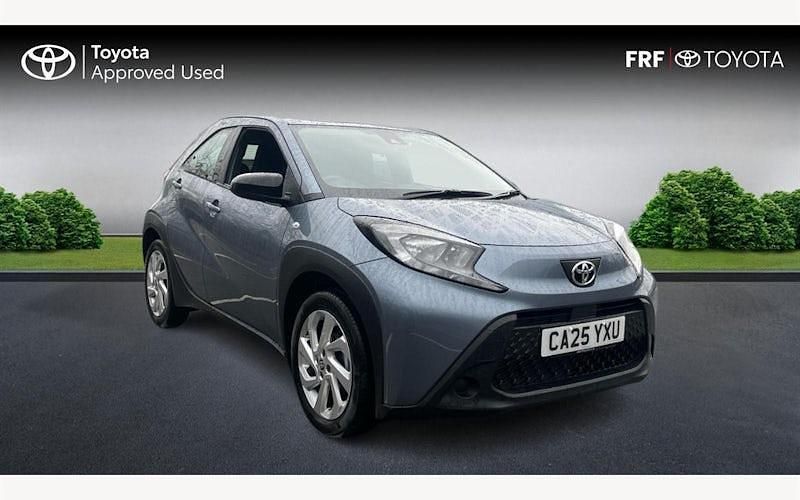 Used 2025 Toyota Aygo X PURE SUV | £16,395 (A bit pricey) - Image 1/4