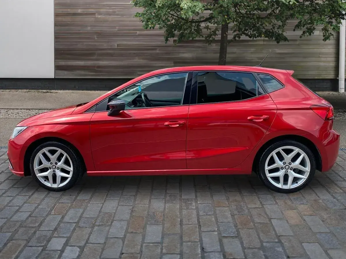 Used Seat Ibiza FR 80 HP (58 kW) 2019 Red Hatchback