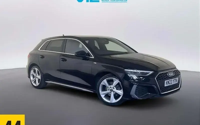 Used Audi A3 Sportback S-Line 150 HP (110 kW) 2023 Hatchback