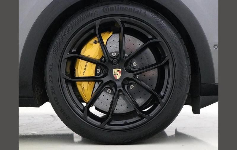 Used Porsche Cayenne Turbo E-Hybrid 729 HP (536 kW) 2024 Grey SUV