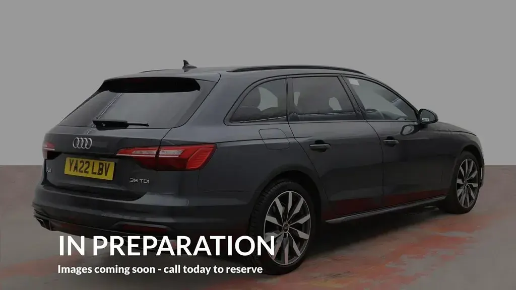 Used Audi A4 Sport 163 HP (119 kW) 2022 Grey Estate