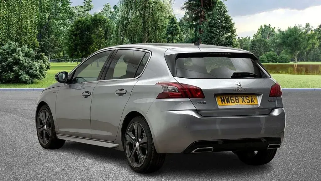 Used Peugeot 308 GT-line 2019 Grey Hatchback