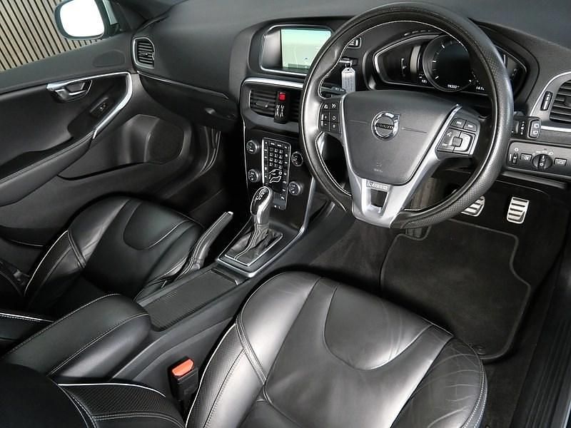 Used Volvo V40 R-Design Pro 2016 Silver Hatchback