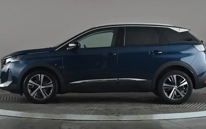 Gebraucht Peugeot 3008 Allure+ 131 PS (96 kW) 2022 Blau Kombi