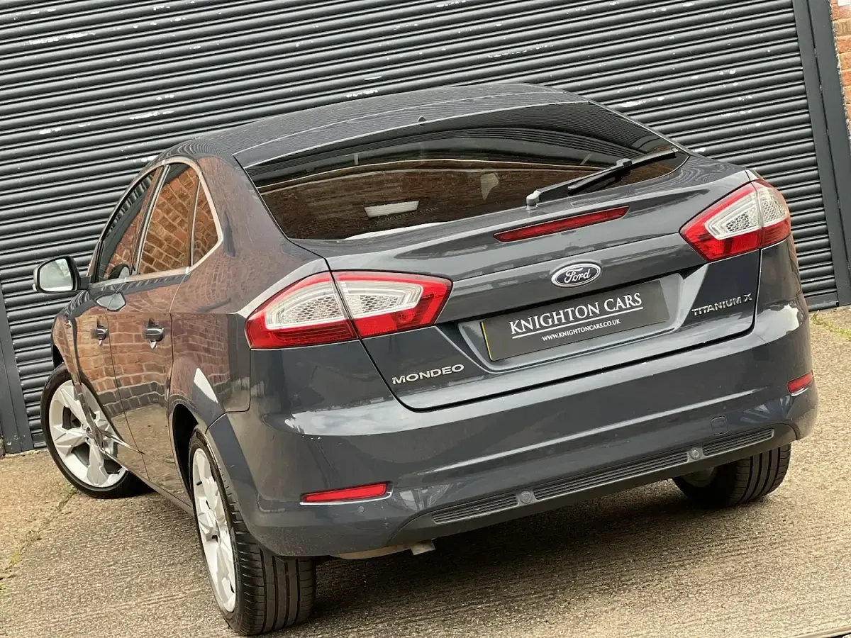 Used Ford Mondeo Titanium X 163 HP (119 kW) 2012 Grey Hatchback