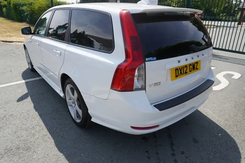 Used Volvo V50 R-Design 2012 White Estate