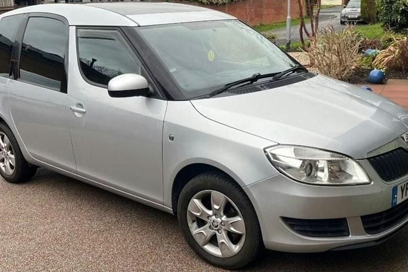 Used Skoda Roomster SE 105 HP (77 kW) 2014 Silver MPV