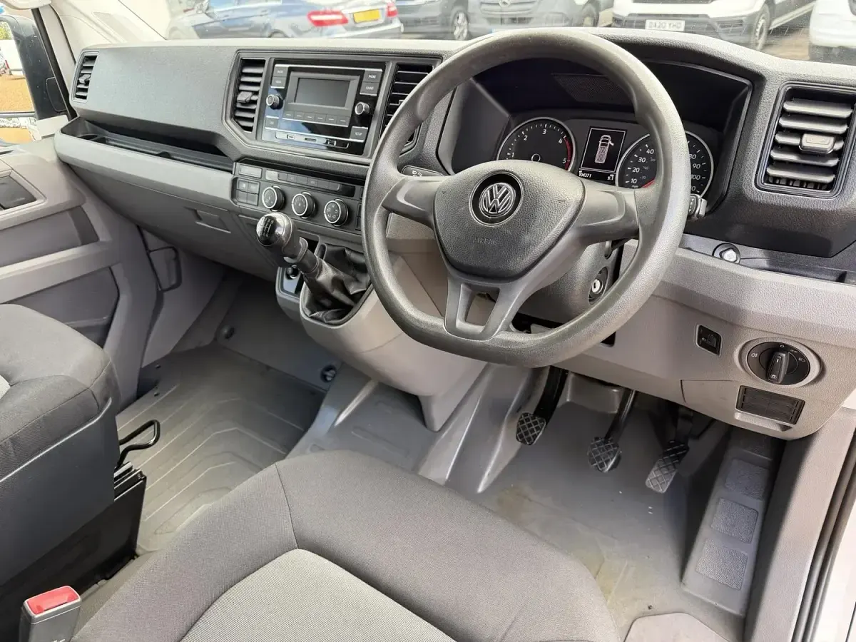 Used VW Crafter Startline 140 HP (102 kW) 2021 White Van