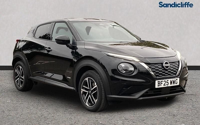 Black Used 2024 Nissan Juke N-Connecta SUV | £18,728 (Fair price) - Image 1/4