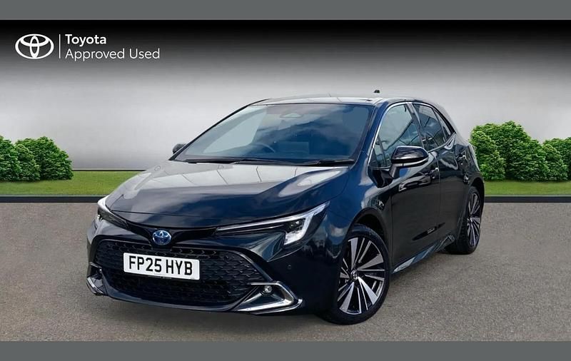 Used Toyota Corolla Design 138 HP (101 kW) 2025 Black Hatchback
