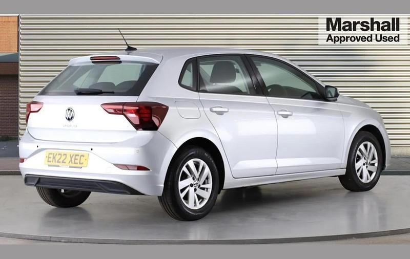 Used VW Polo Life 95 HP (69 kW) 2022 Silver Hatchback