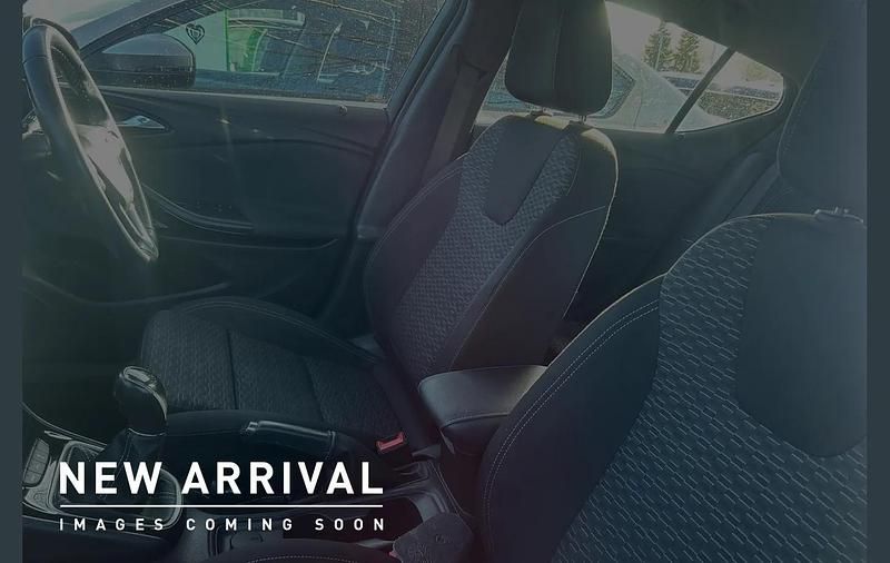 Used Vauxhall Astra SRi 147 HP (108 kW) 2018 Grey Hatchback