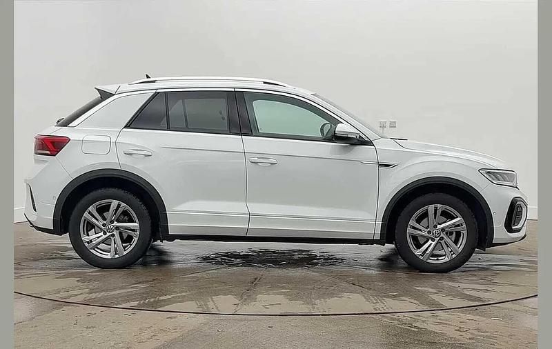 Used VW T-Roc R-line 150 HP (110 kW) 2025 White SUV