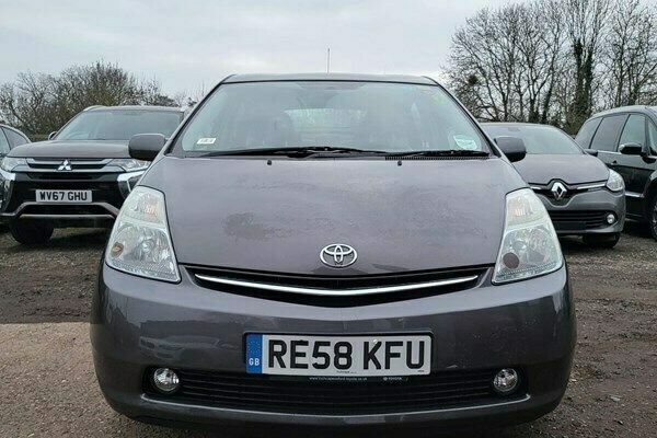 Used Toyota Prius 76 HP (55 kW) 2008 Grey Hatchback
