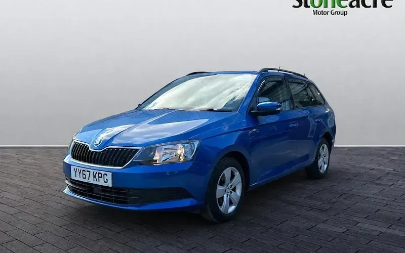 Used Skoda Fabia SE 95 HP (69 kW) 2021 Blue Hatchback