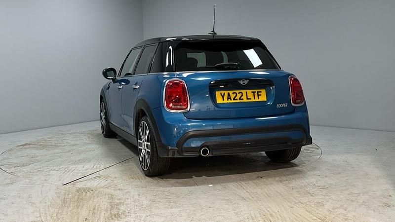 Used Mini Cooper Exclusive 134 HP (98 kW) 2022 Blue Hatchback