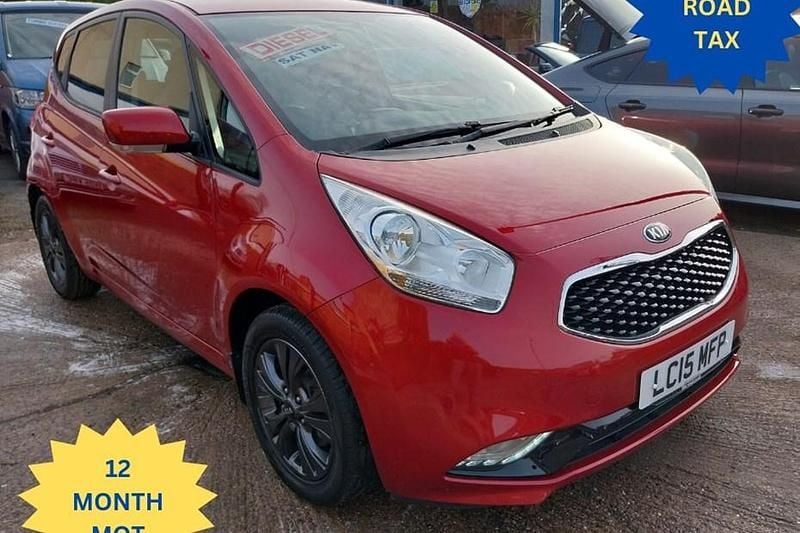 Used Kia Venga 114 HP (83 kW) 2015 Red Hatchback