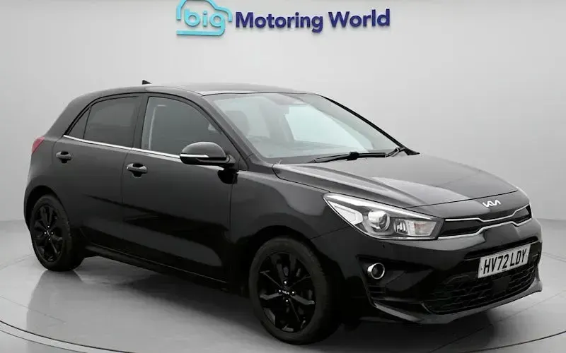 Used Kia Rio 120 HP (88 kW) 2022 Black Hatchback