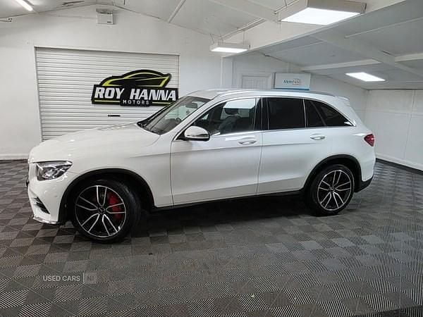 Used Mercedes GLC220 AMG line 2017 White Estate