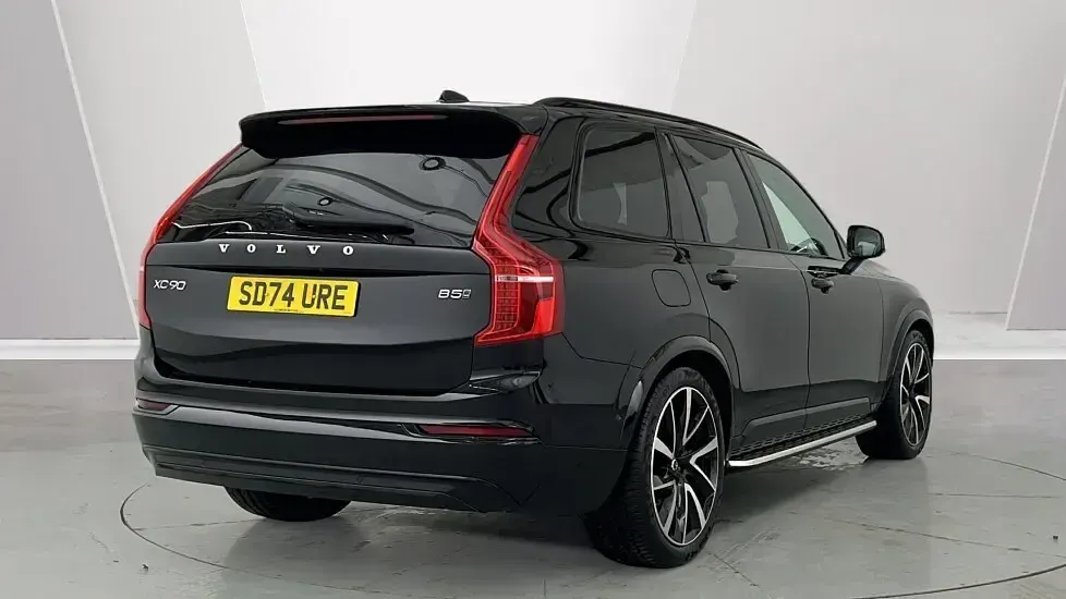 Used Volvo XC90 Ultra 250 HP (183 kW) 2024 Black SUV