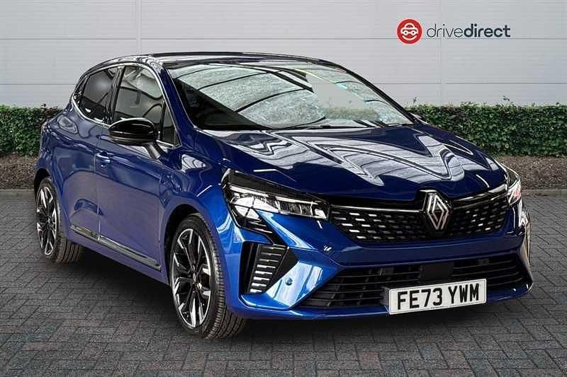 Paint solid Used 2022 Renault Clio V Techno Hatchback | £15,800 (Fair price) - Image 1/4