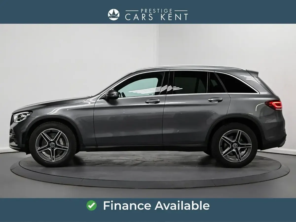 Gebraucht Mercedes GLC220 AMG line 194 PS (142 kW) 2020 Grau Kombi