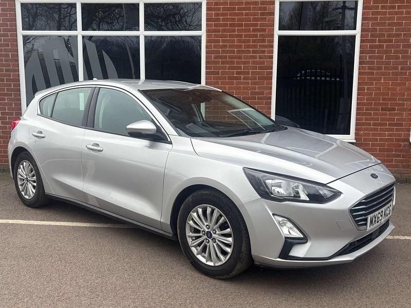 Used Ford Focus Titanium 150 HP (110 kW) 2019 Silver Hatchback