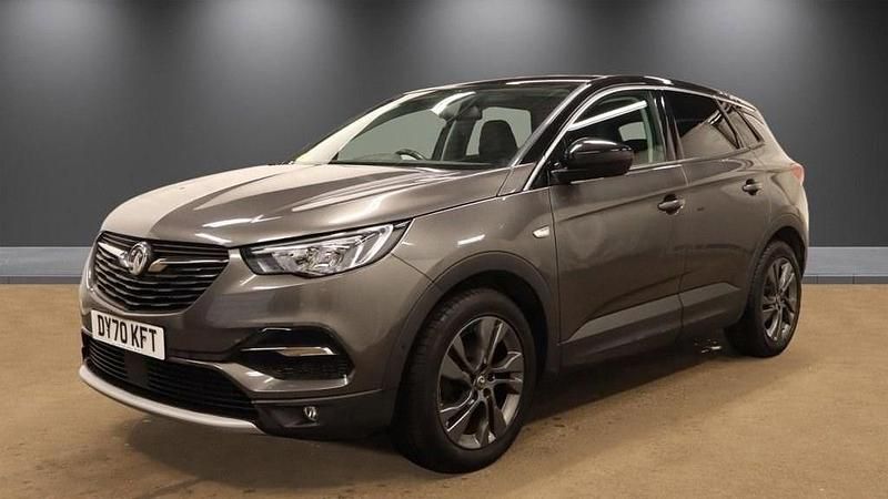 Used Vauxhall Grandland X SRi 130 HP (95 kW) 2020 Grey SUV
