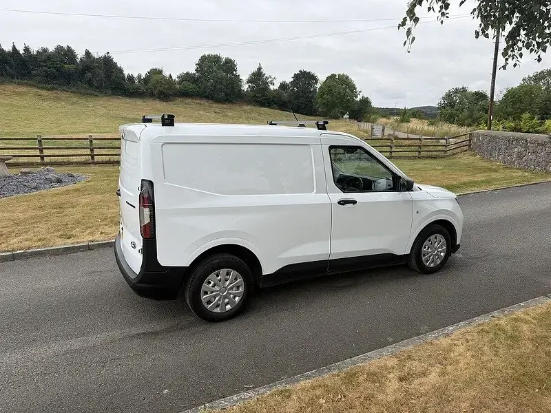 Used Ford Transit Courier 100 HP (73 kW) 2024 White Van