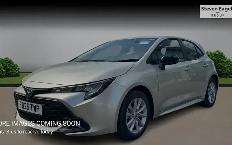 Used Toyota Corolla 140 HP (102 kW) 2026 Hatchback
