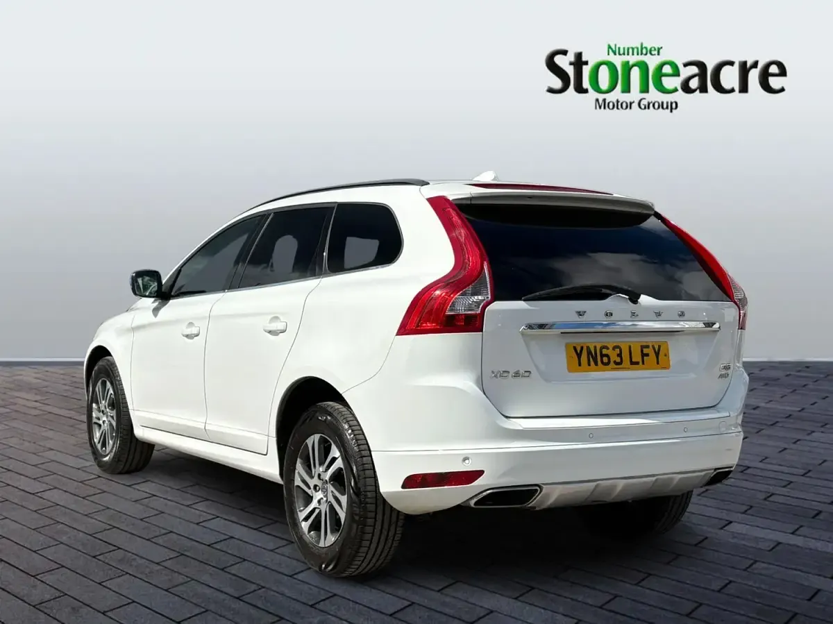 Used Volvo XC60 SE 215 HP (158 kW) 2013 White SUV