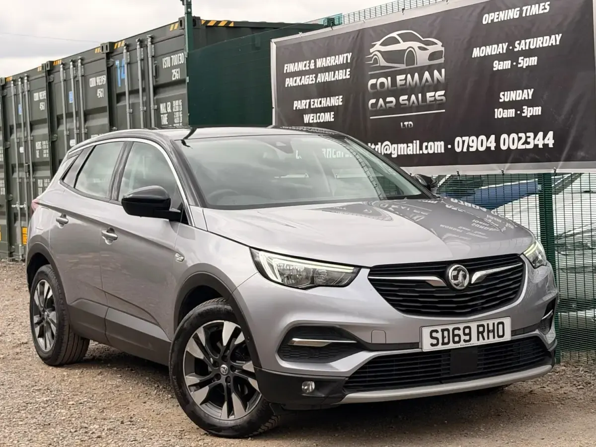 Used Vauxhall Grandland X Sport 130 HP (95 kW) 2019 Grey SUV