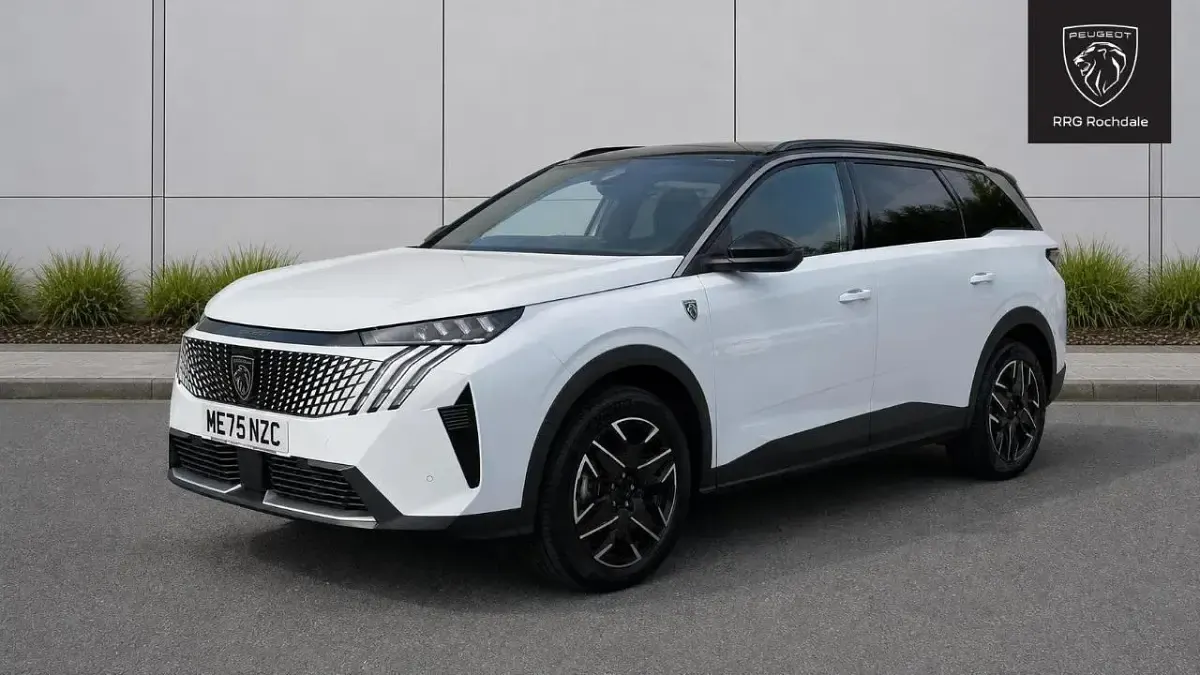 New Peugeot 5008 GTi 134 HP (98 kW) 2026 White SUV