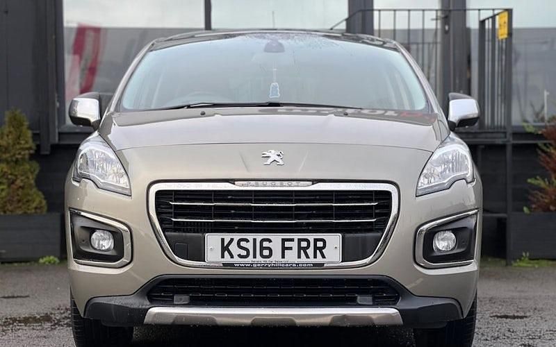 Used Peugeot 3008 Allure 120 HP (88 kW) 2016 Estate