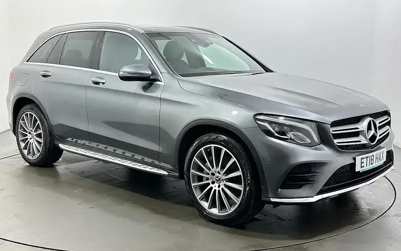 Used Mercedes GLC250 AMG Line Premium 211 HP (155 kW) 2019 SUV