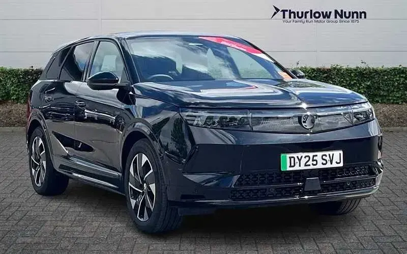 Used Vauxhall Grandland 156 kW (213 HP) 2025 SUV