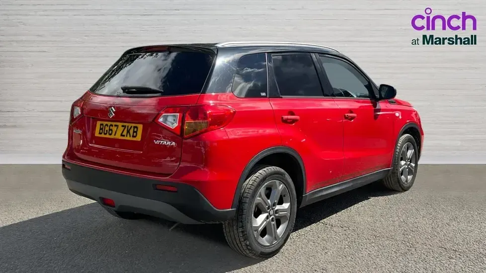 Używany Suzuki Vitara SZ-T 120 KM (88 kW) 2017 Czerwony SUV