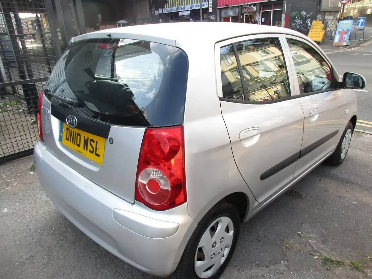 Used Kia Picanto 2010 Silver Hatchback