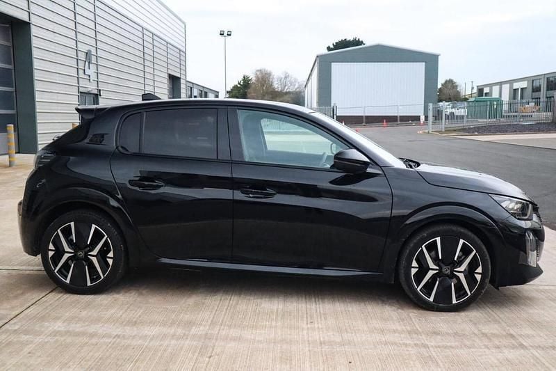 Used Peugeot 208 GT 101 HP (74 kW) 2025 Black Hatchback