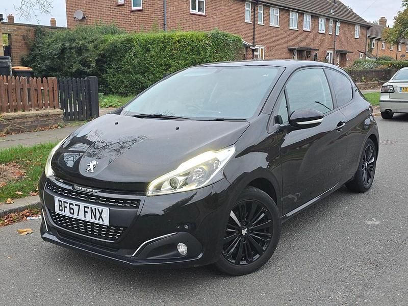 Used Peugeot 208 2017 Black Hatchback