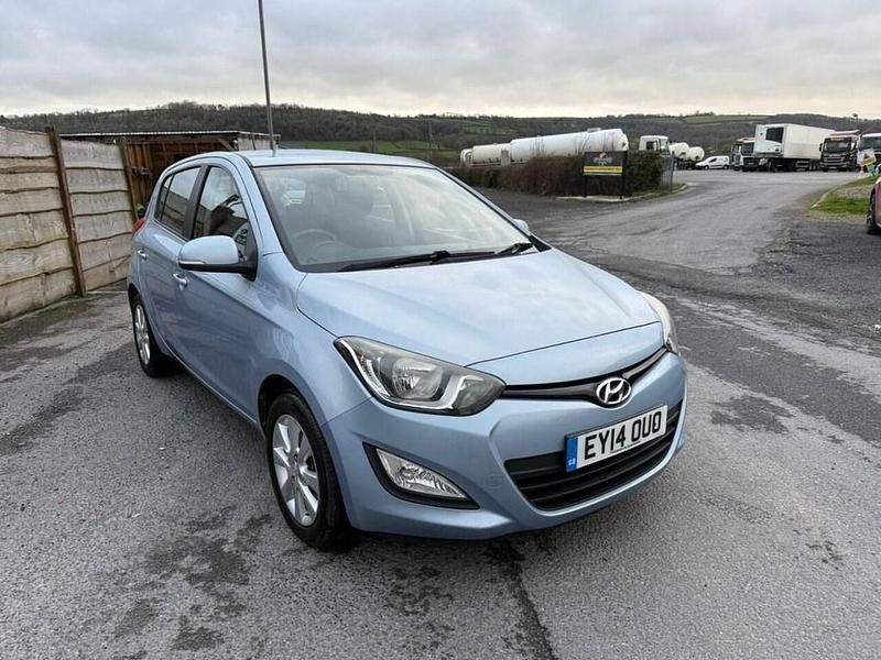 Used Hyundai i20 Active 85 HP (62 kW) 2014 Blue Hatchback