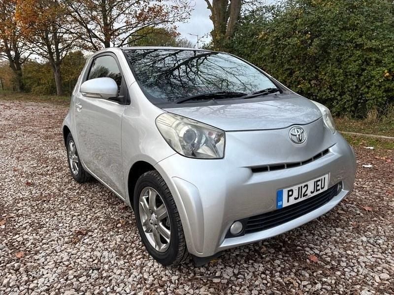 Silver Used 2012 Toyota iQ Hatchback | £4,350 (Fair price) - Image 1/3