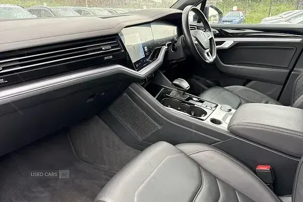 Used VW Touareg R-line 286 HP (210 kW) 2019 Blue SUV