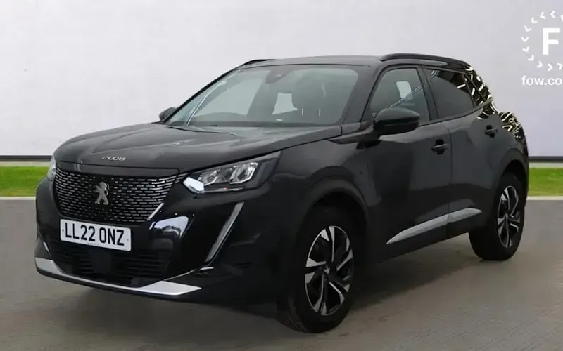 Used Peugeot 2008 Allure Premium 110 HP (80 kW) 2022 Black SUV