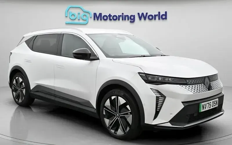 Used Renault Scenic E-Tech Techno 160 kW (218 HP) 2025 SUV
