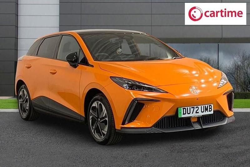 Orange Used 2022 MG MG4 EV Trophy Hatchback | £13,599 (Fair price) - Image 1/4