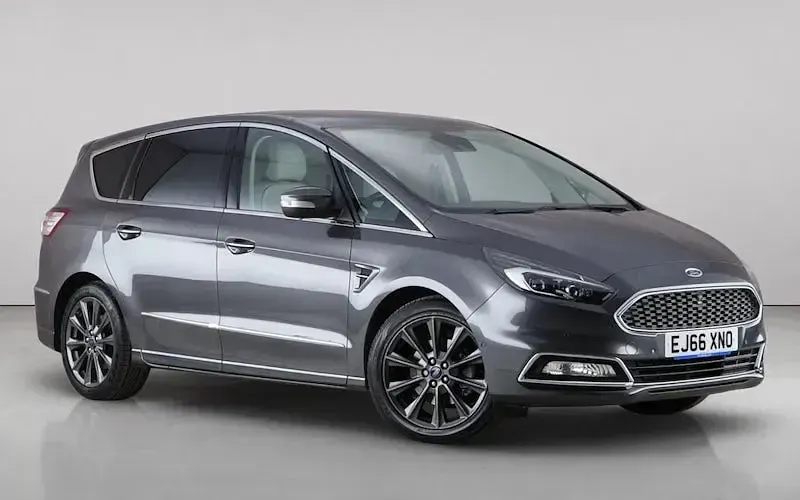 Used Ford S-MAX Vignale 179 HP (131 kW) 2018 MPV