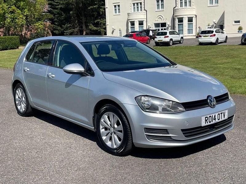 Silver Used 2014 VW Golf VII SE Hatchback | £4,995 (A bit pricey) - Image 1/4