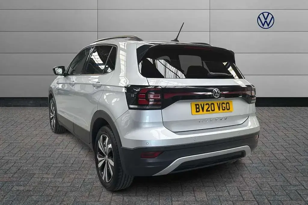 Used VW T-Cross SE 95 HP (69 kW) 2020 Silver SUV