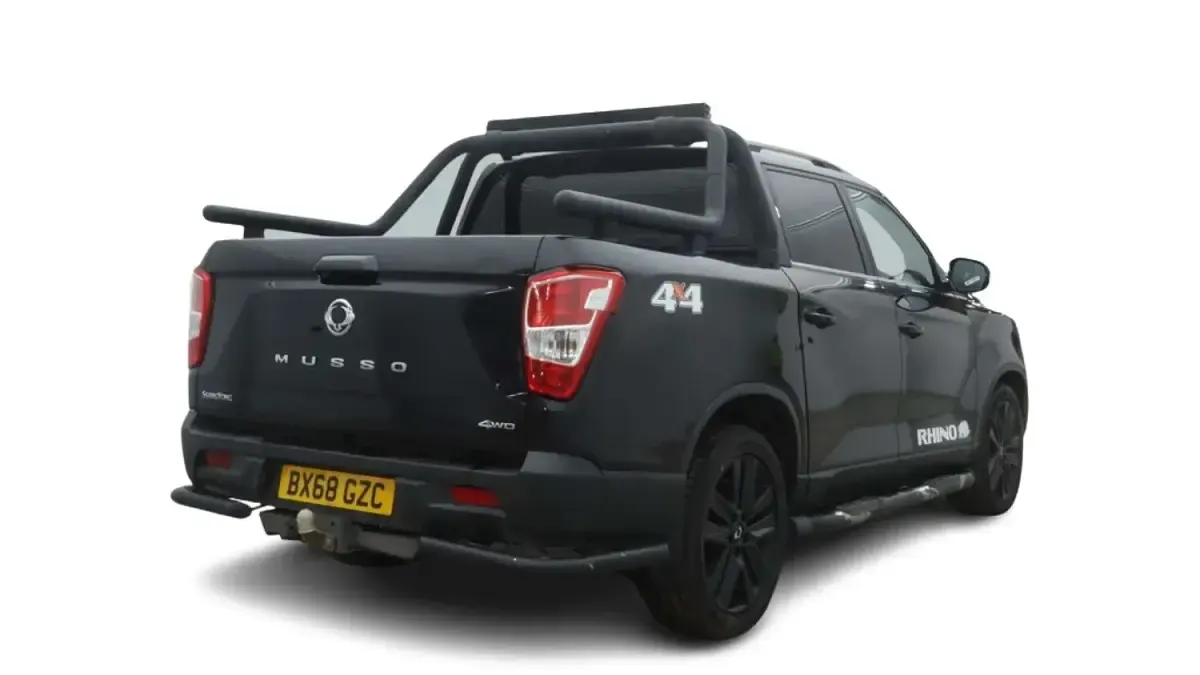 Used SsangYong Musso 181 HP (133 kW) 2018 Black Pickup